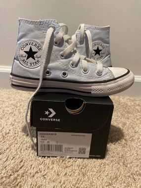 Blue converse size 11 Youth